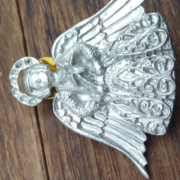 Ornate fairy godmother angel guardian Christmas‎ pin B233